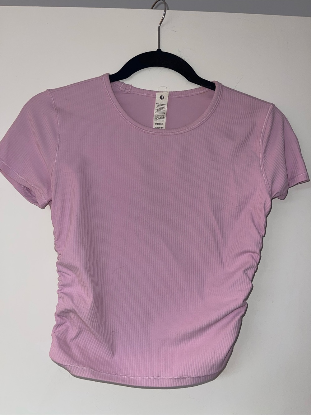 Lululemon Ruched light lavender top size 4